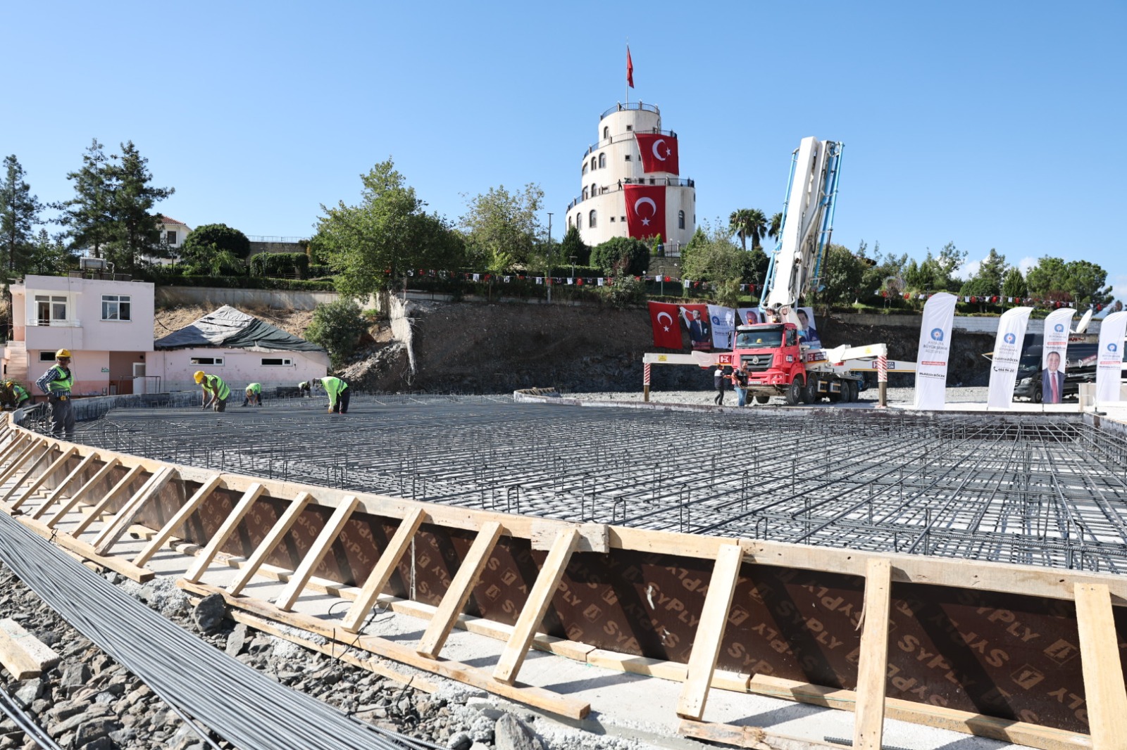 Kumluca Atatürk Stadyumu’nun temeli törenle atıldı.  (22)