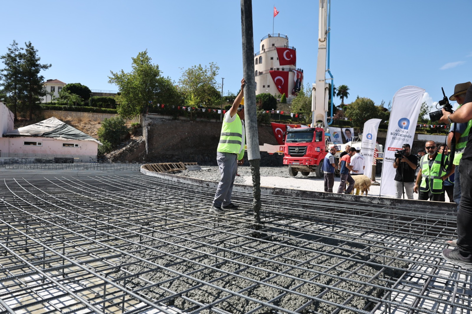 Kumluca Atatürk Stadyumu’nun temeli törenle atıldı.  (6)