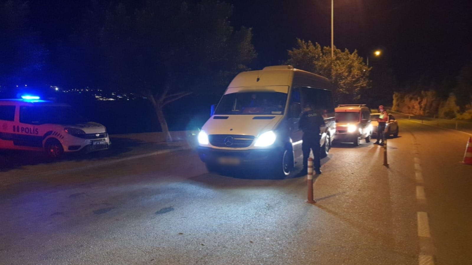 Antalya'da şok yol uygulamaları yapıldı (4)