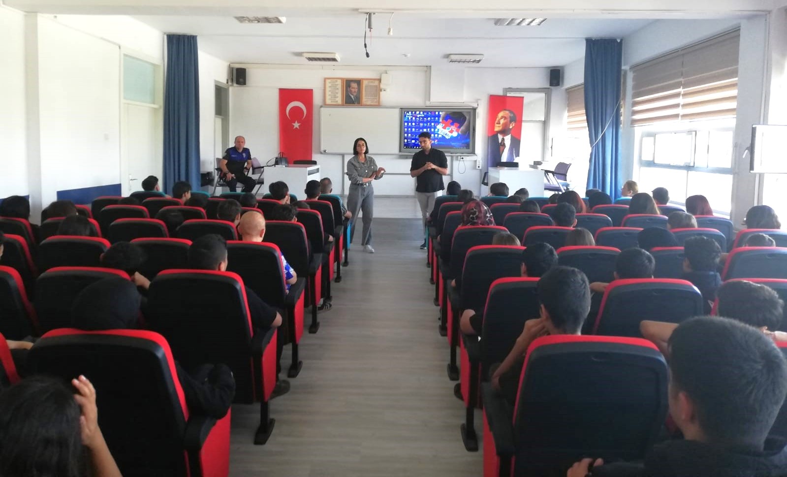 Antalya'da çocuklara güvenli yaşam eğitimi (1)