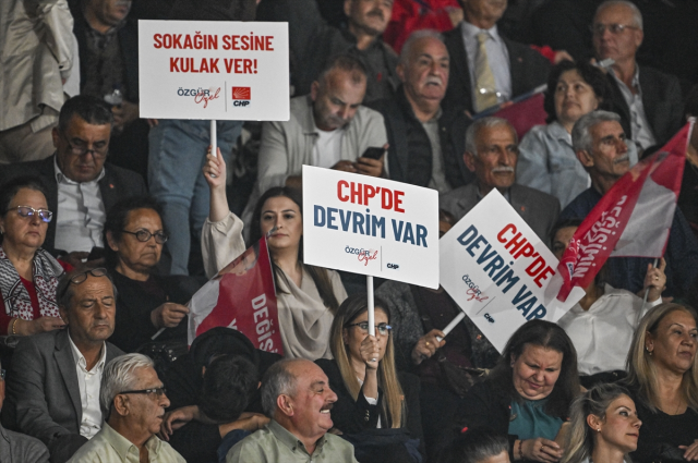 son-dakika-chp-de-kurultay-gunu-ilhan-cihaner-16499671_4784_m