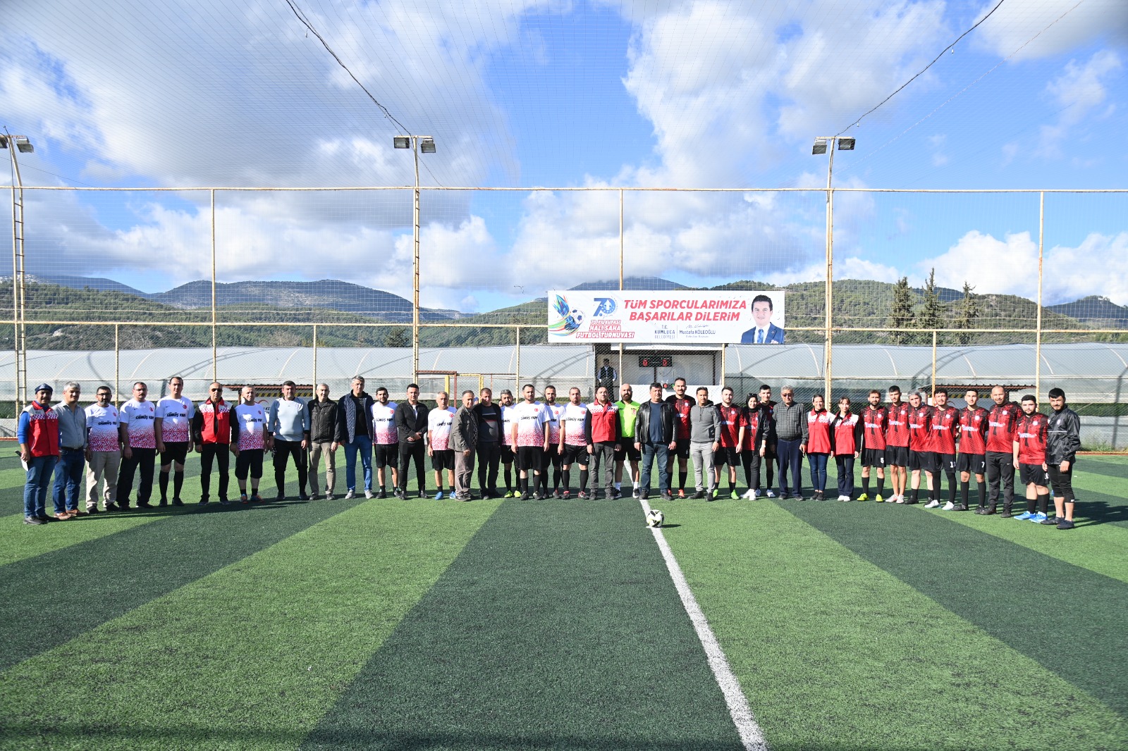 70. Yılına Özel Halı Saha Futbol Turnuvası Başladı (3)