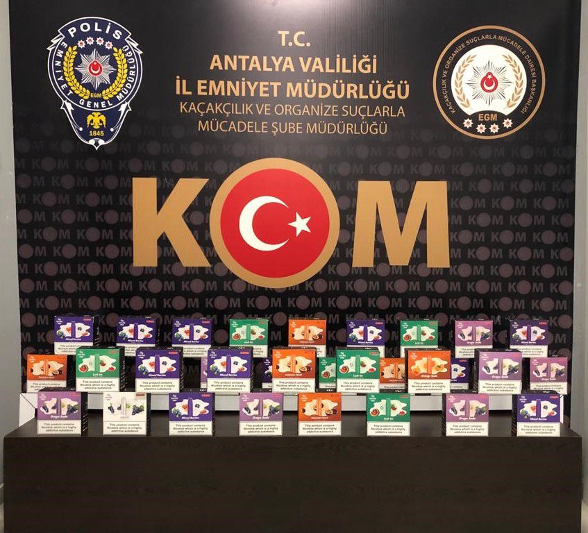 Antalya'da kaçakçılık operasyonu 13 gözaltı1