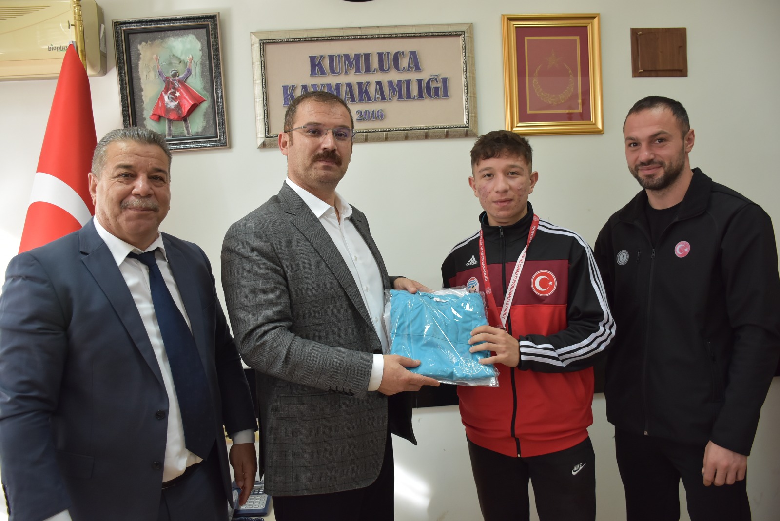 Başarılı Sporculardan Kaymakam Erdemir (5)