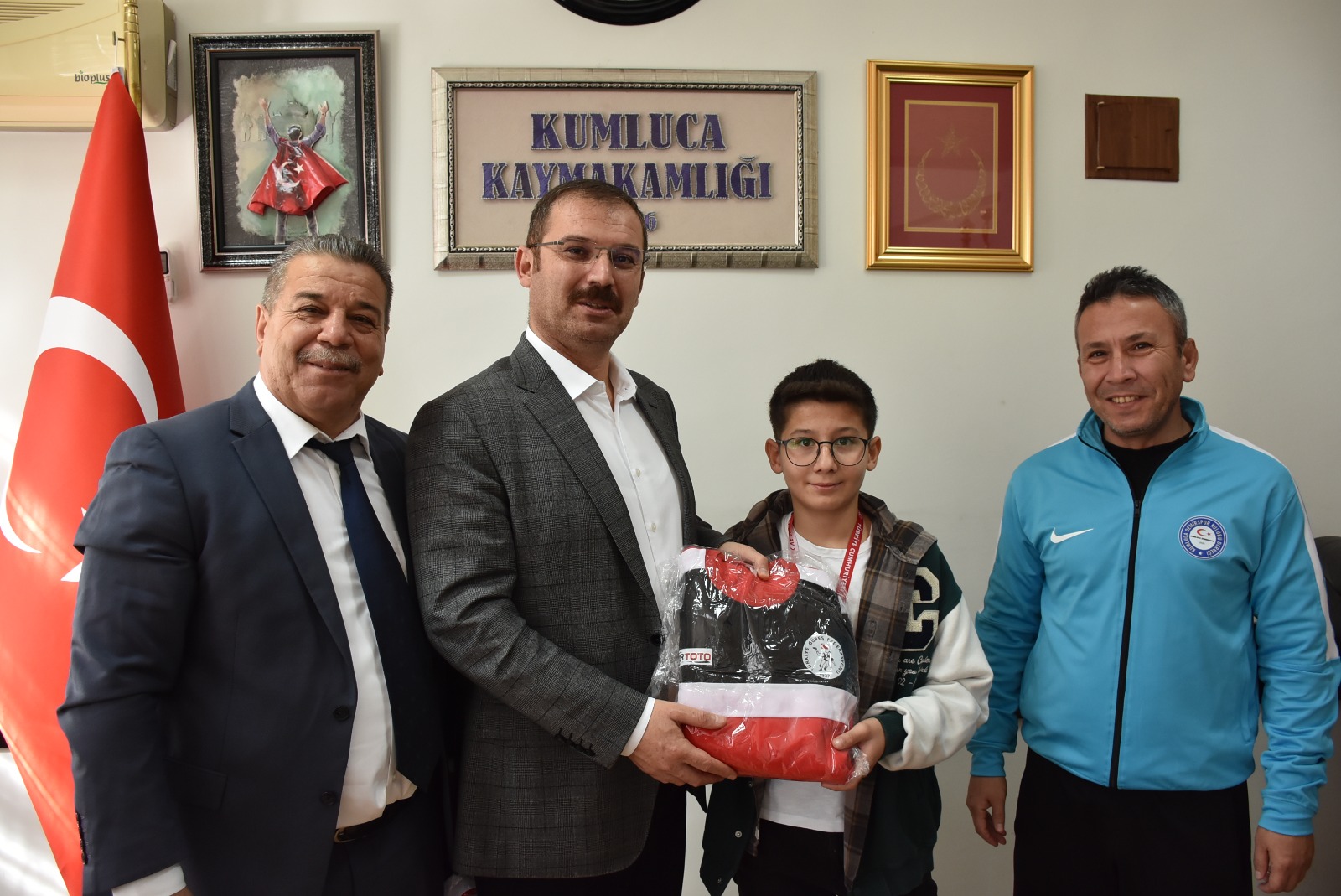 Başarılı Sporculardan Kaymakam Erdemir (9)