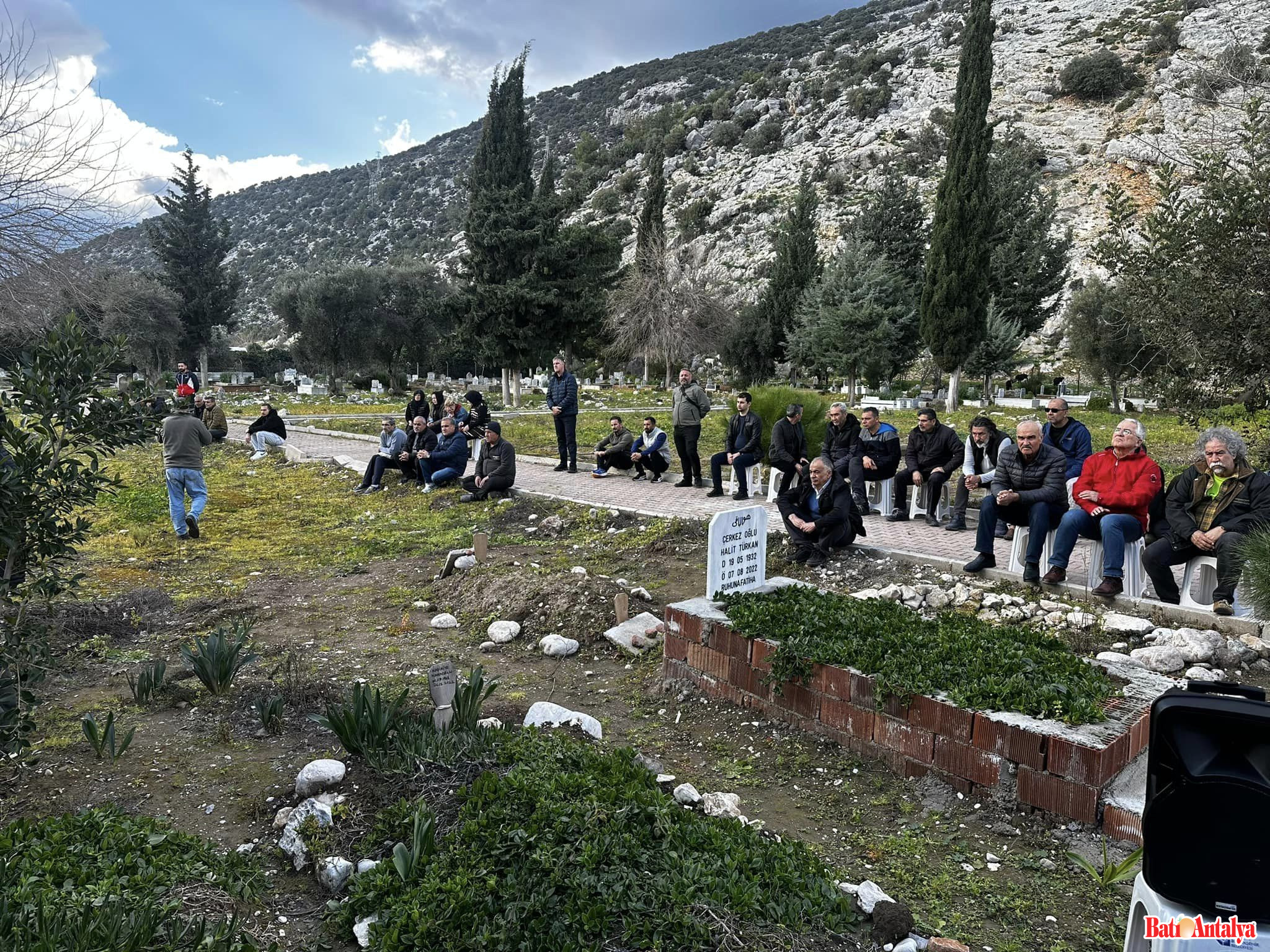 Figen Kurum Hocamız Son Yolculuğuna Uğurlandı (6)