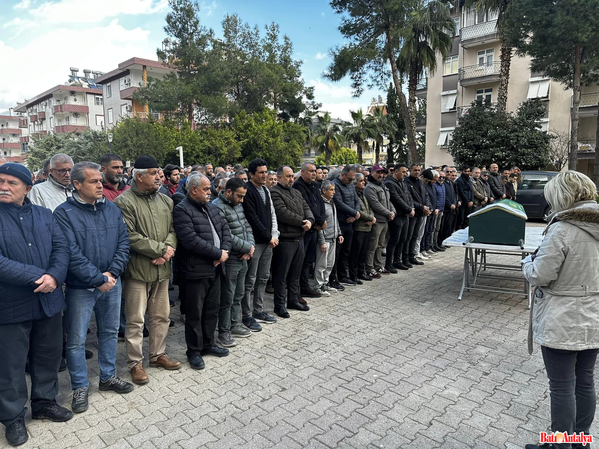 Figen Kurum Hocamız Son Yolculuğuna Uğurlandı (7)