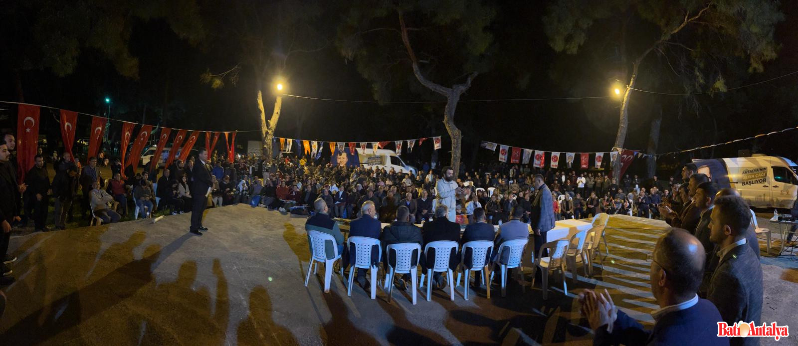 Ak Parti’den Adrasan’da Geniş Katılımlı Toplantı (2)
