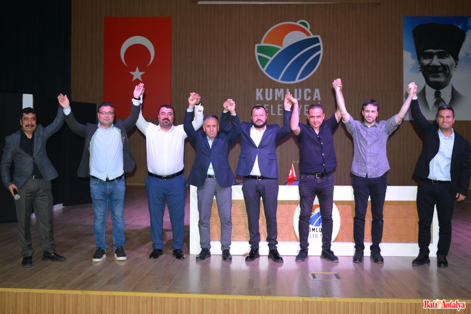 Kumlucaspor'un Yeni Başkanı Mustafa Öztürk Oldu