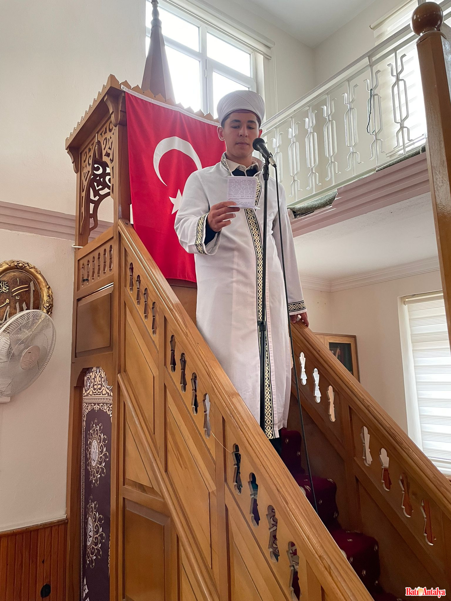 İmam Hati̇p Öğrenci̇leri̇ Cami̇lerde Görev Aldi 1