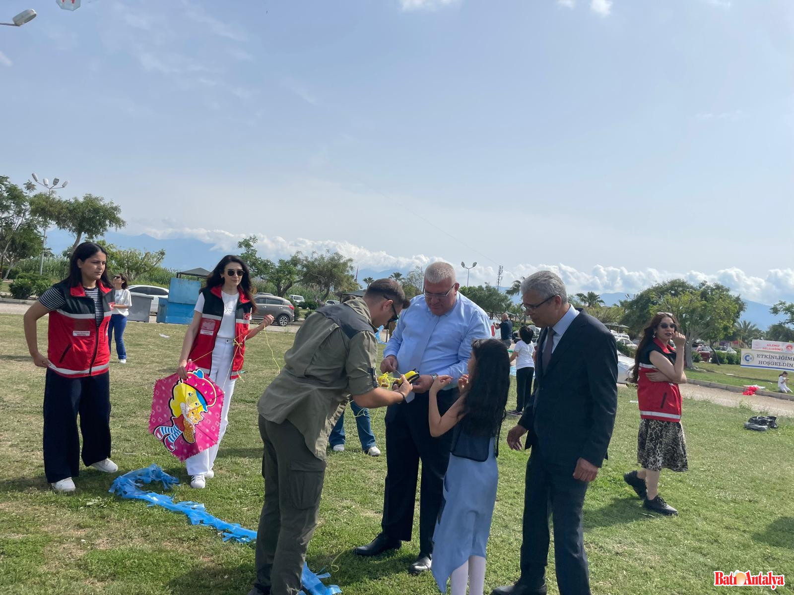 Aile Yılı Dolayısıyla Uçurtma Şenliği Ve Boyama Etkinliği Düzenlendi 2