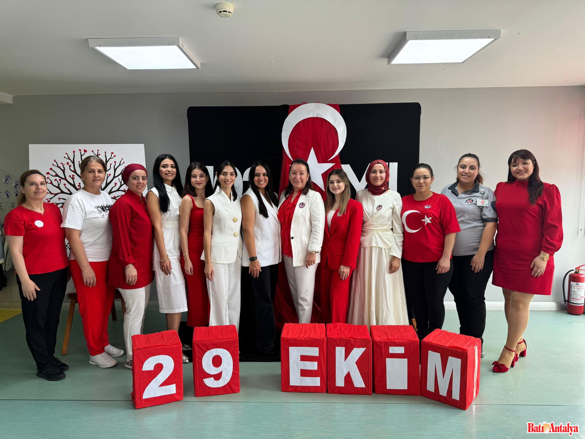 Cumhuriyet Coşkusu Miniklerle Yaşandı 5