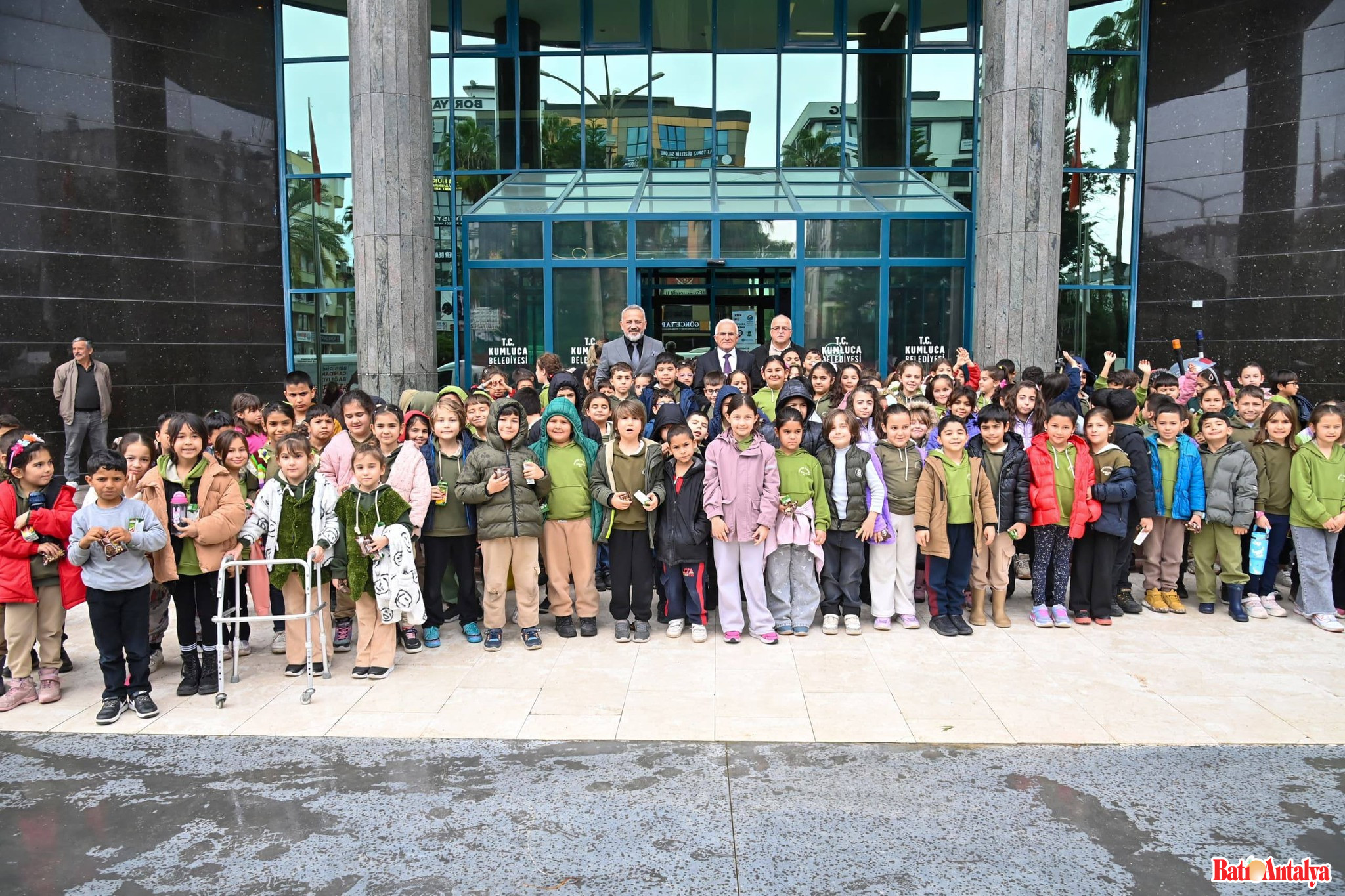 Atatürk Bld Zi̇yaret 8