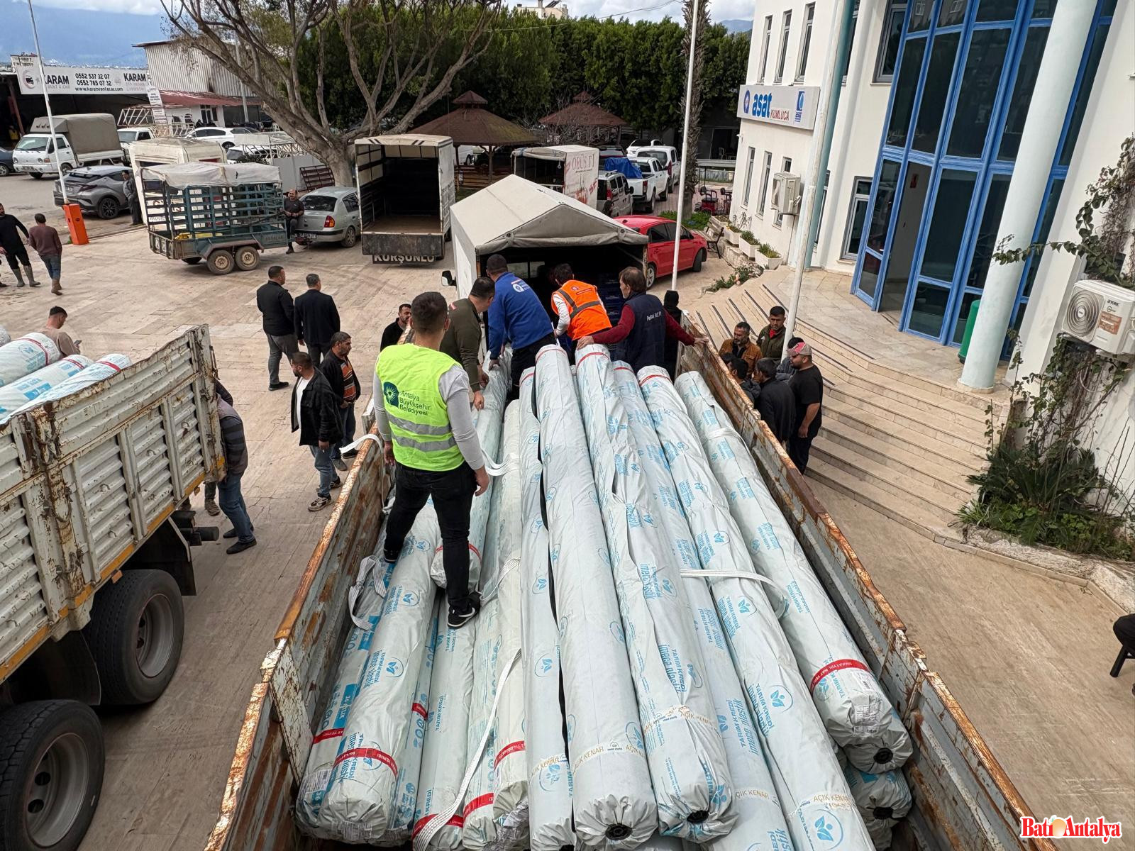 Hortumun Yaraları Sarılıyor 4