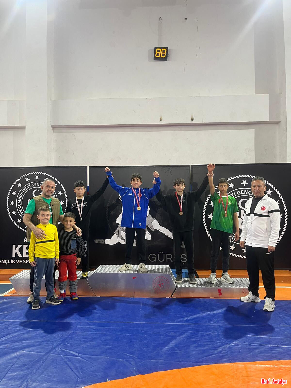 Kumluca Demirspor Güreşçileri 1