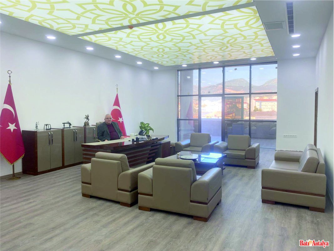 Kumluca Hükümet Konağı Yeni Binasına Taşınıyor