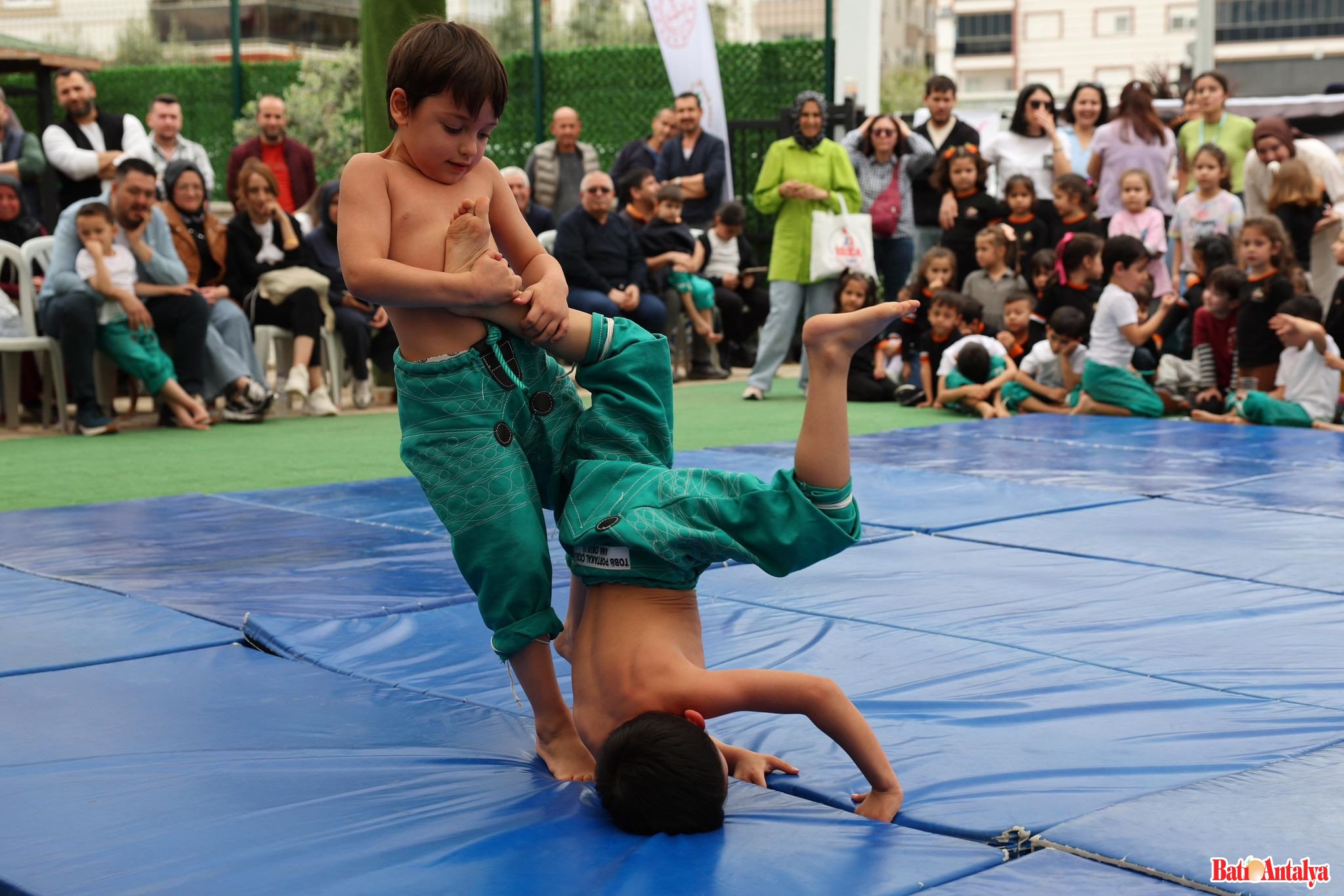 Minik Pehlivanlar Er Meydanına Çıktı!