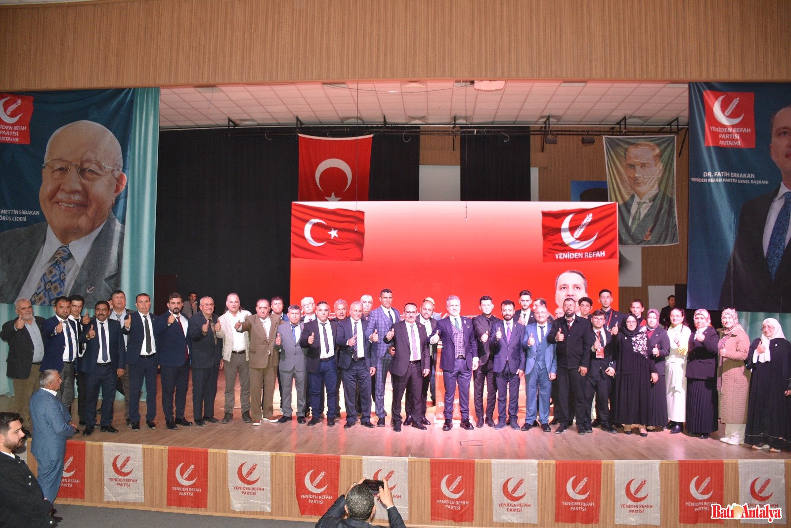Refah Parti̇si̇ 25