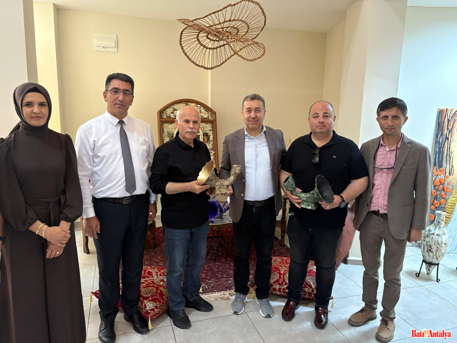 Adrasan’da El Emeği Göz Nuru Sergisi Büyük İlgi Gördü