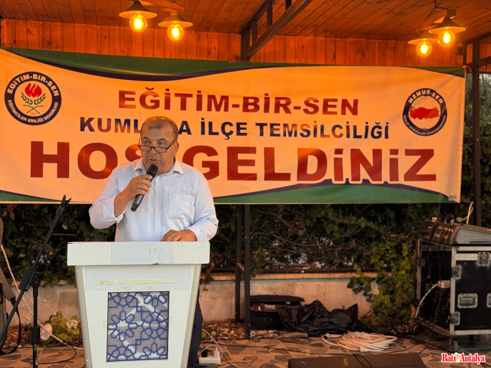 Eğitim-Bir-Sen Ailesi Yemekte Buluştu