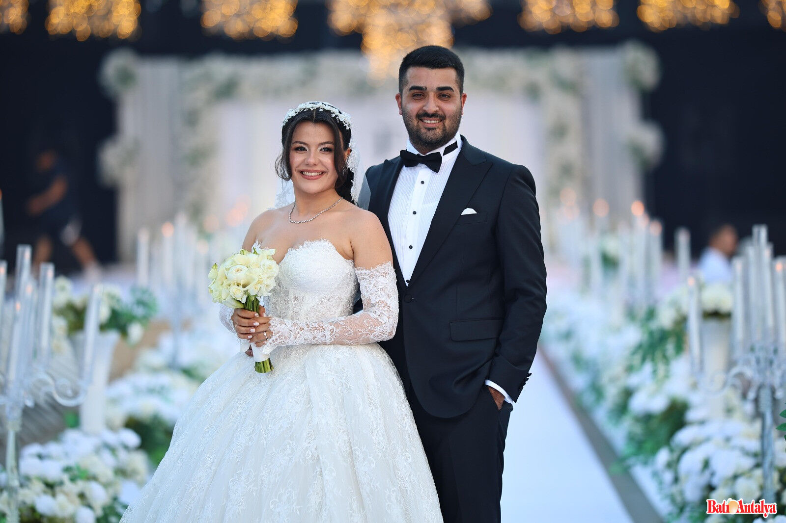 Öykü Ile Fırat Dünyaevine Girdi 2