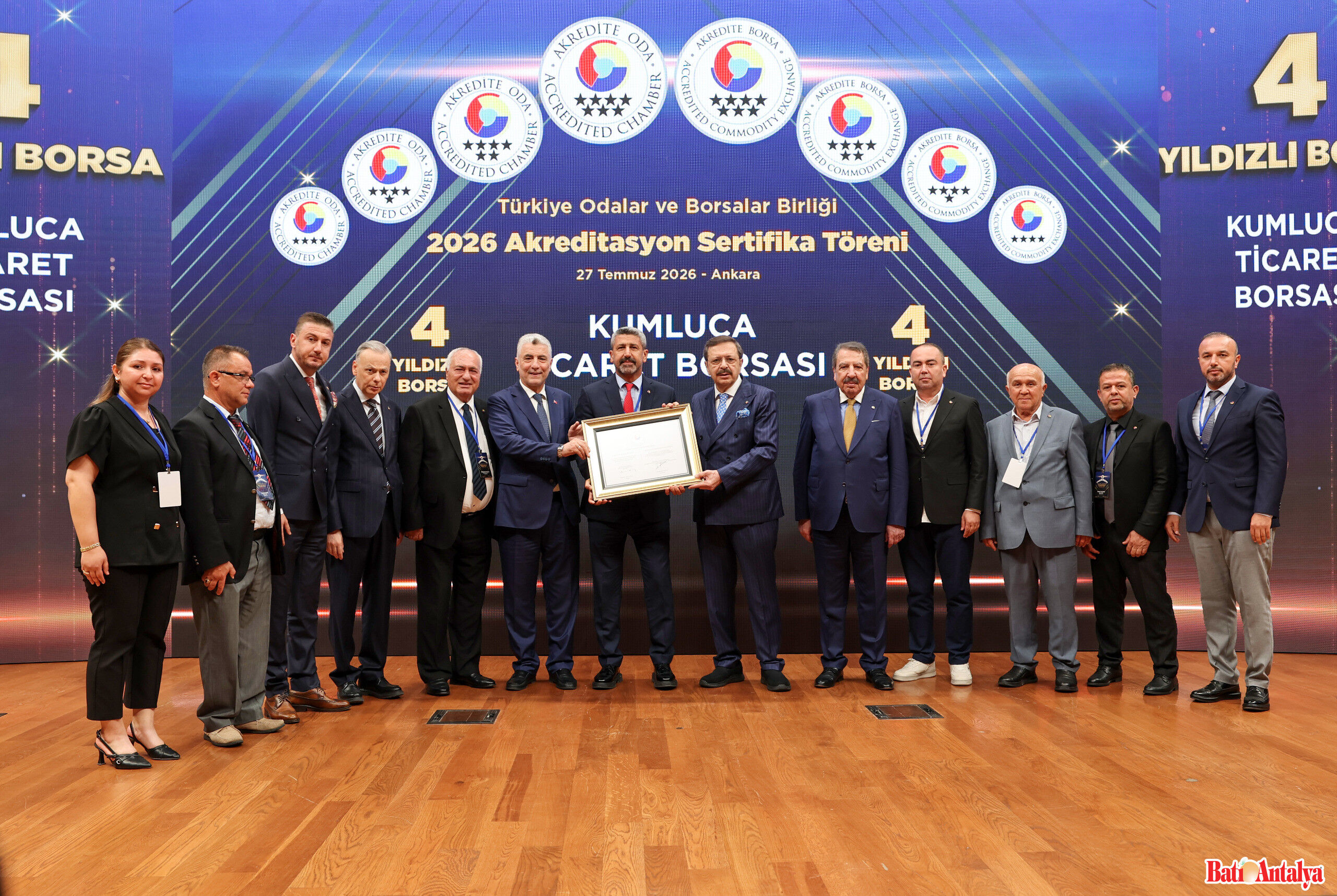 Kumluca Ticaret Borsası Akreditasyon Sertifikası'nı Yeniden Almaya Hak Kazandı