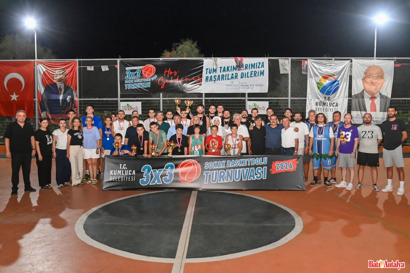 Sokak Basketbolunda Kupa Ve Madalyalar Sahiplerini Buldu!