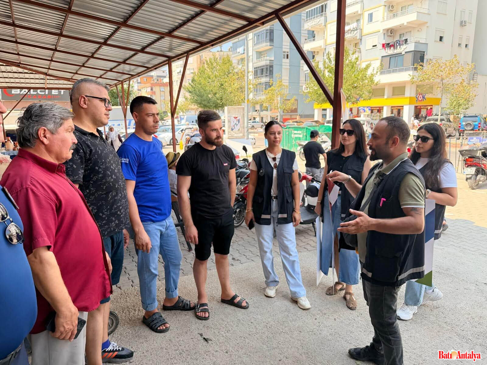 Kumluca’da Vatandaşlara “Güvenilir Gıda” Bilgilendirmesi