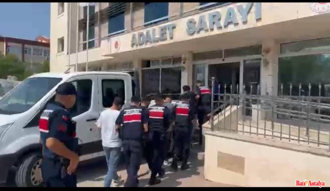 Kumluca’da Suç Örgütü Operasyonu: 4 Şüpheli Tutuklandı