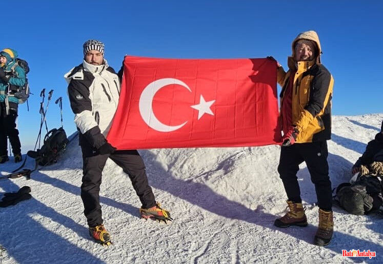 Kumluca’dan 5 Bin 137 Metreye Uzanan Hayal