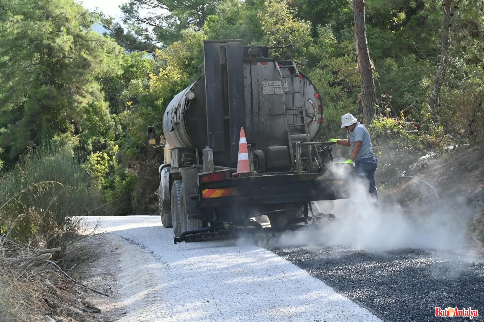 Erentepe’de Yillarin Asfalt Beklenti̇si̇ Sona Erdi̇ 15