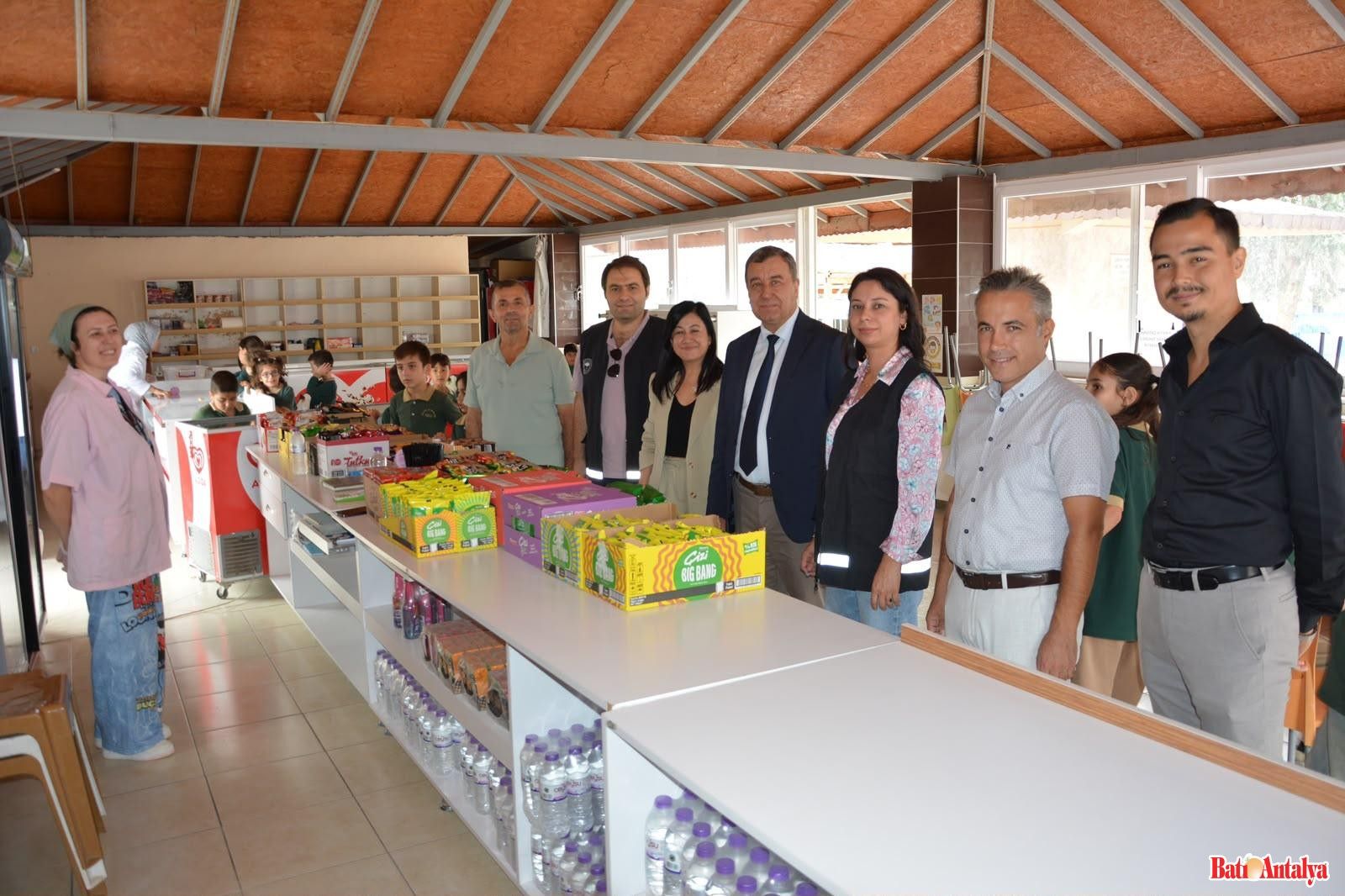 KUMLUCA’DA OKUL KANTİNLERİNE SIKI DENETİM: ÖĞRENCİLERİN SAĞLIĞI ÖNCELİK