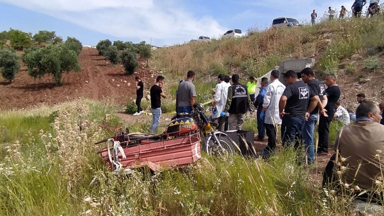 Kilis'te dere yatağına devrilen motosikletin sürücüsü öldü