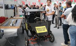 Adana'da öğrencilerin robotik kodlama projeleri şenlikte sergilendi