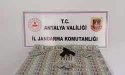 Antalya'da sahte para operasyonunda 4 şüpheli gözaltına alındı