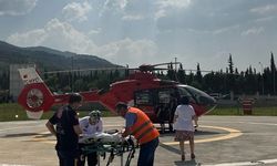 Aydın'da boğulma tehlikesi geçiren genç ambulans helikopterle Manisa'ya götürüldü