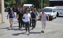 GÜNCELLEME - Şanlıurfa merkezli 3 ildeki fuhuş ve şantaj operasyonunda yakalanan 11 zanlı tutuklandı