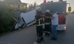 Samsun'da canlı yayın aracı aydınlatma direğine çarptı, 2 kişi öldü, 1 kişi yaralandı