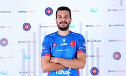 Halkbank Erkek Voleybol Takımı, Aslan Ekşi'yi kadroda tuttu