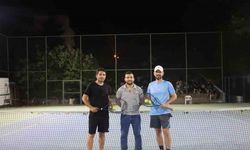 Tenis turnuvası Selçuk Kılıç kazandı