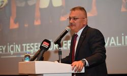 Malatya Valiliğine atanan Ersin Yazıcı, Antalya'da veda programında konuştu: