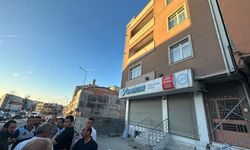 Arnavutköy'de yan tarafındaki inşaat çalışması sırasında kayma meydana gelen 4 katlı bina tahliye edildi