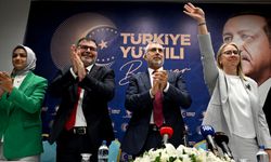 Bakan Işıkhan, İzmir'de AK Partililerle bir araya geldi