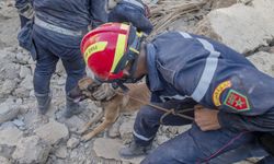 Fas’ta deprem bölgelerine iş makinalarının sevki devam ediyor