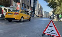 Kadıköy'de yayalara yol vermeyen sürücülere ceza kesildi