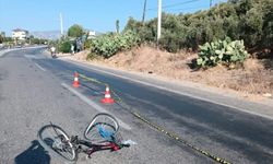 Mersin'de otomobilin çarptığı bisikletli çocuk öldü