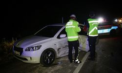 Uşak'taki trafik kazasında 2 kişi yaralandı