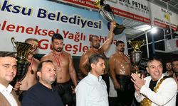 Aksu’da başpehlivan Mehmet Yeşil Yeşil oldu