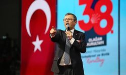 CHP'nin yeni genel başkanı Özgür Özel oldu