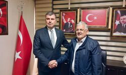 AK Parti Kumluca'da Mehmet Toprak'a rozet takıldı